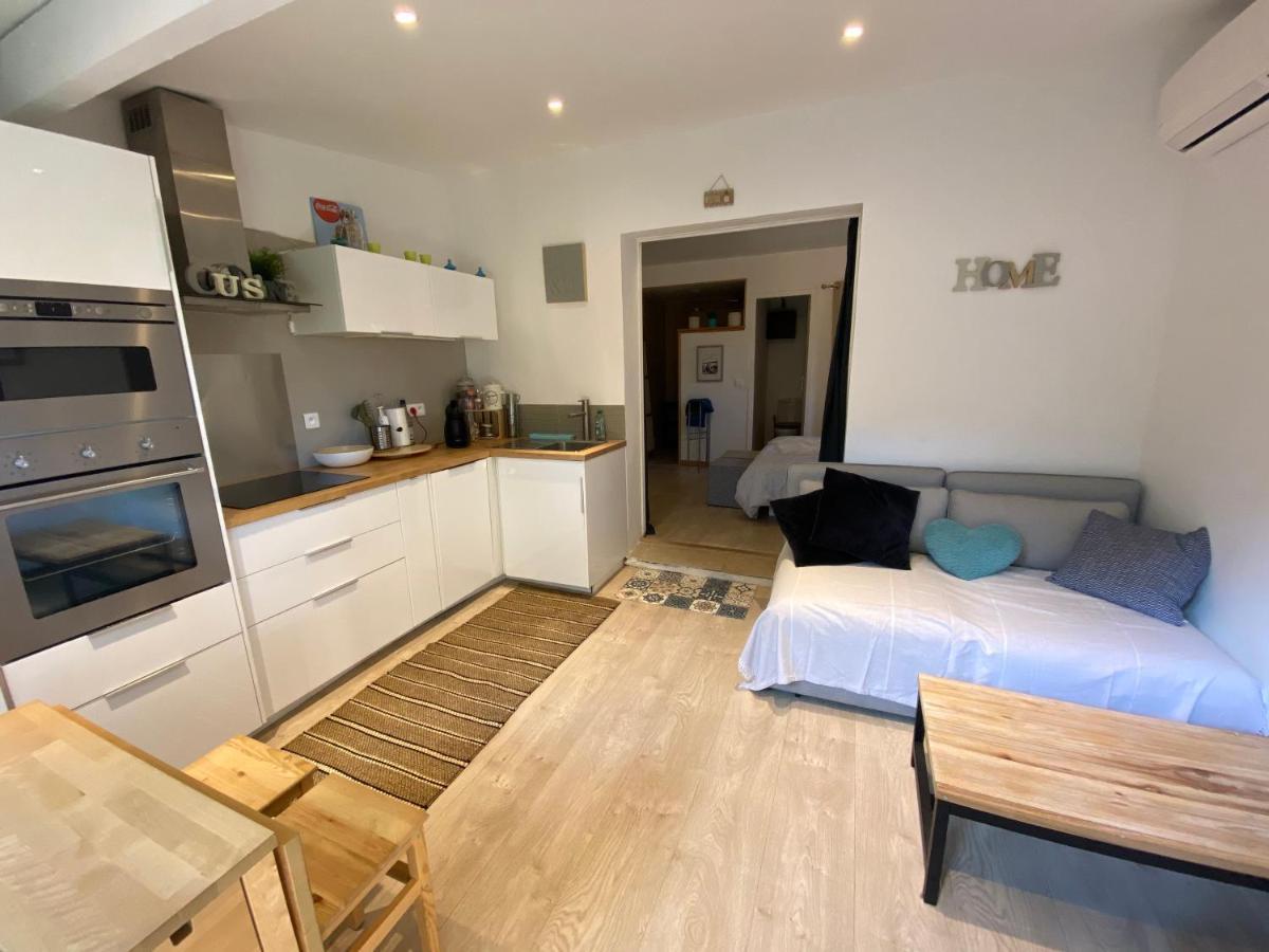 Agreable Studio Proche Sttropez Piscine Et Tennis Gassin Exterior photo